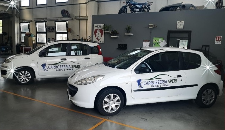 Auto di cortesia carrozzeria speri
